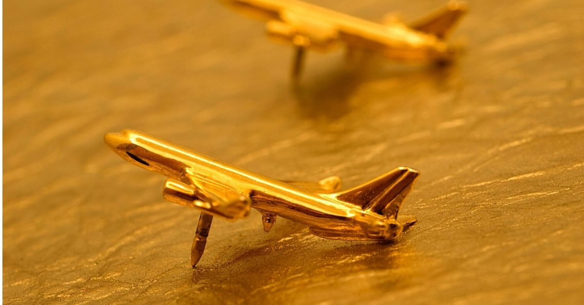 gold airplanes